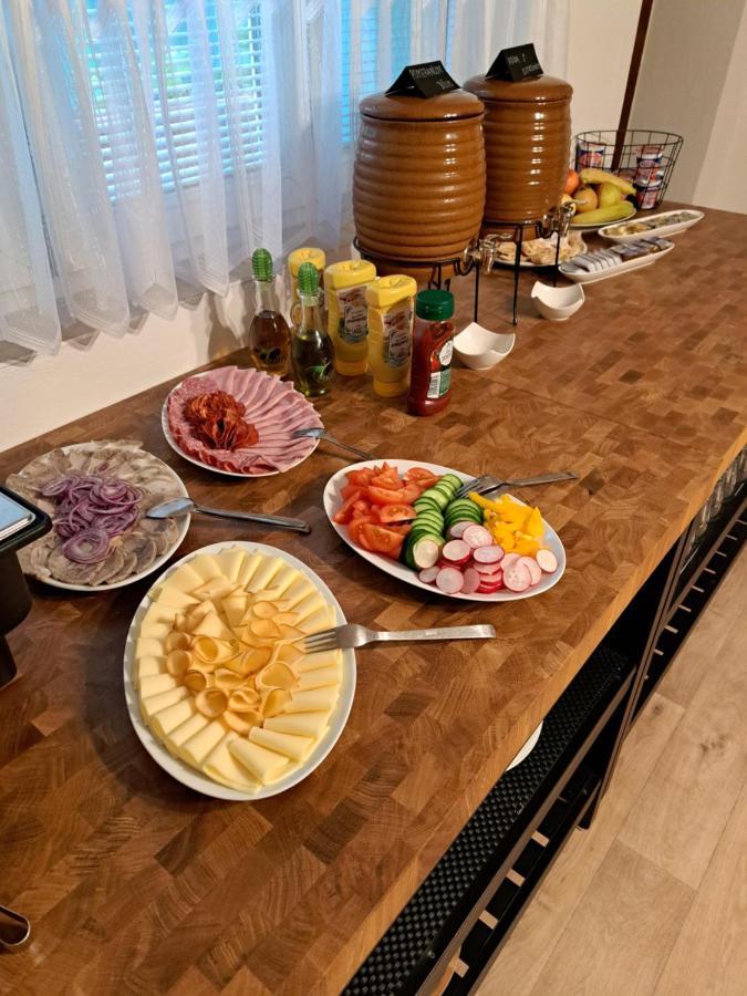 Apartman U Sudu Kobyli Luaran gambar